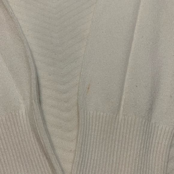 Allison Daley Bundle of 3 Sweaters-Red, White, & Black-all PM-Great for Layering - Picture 6 of 8